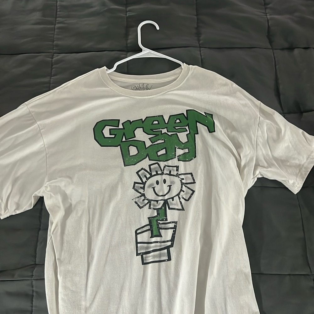 White Green Day shirt